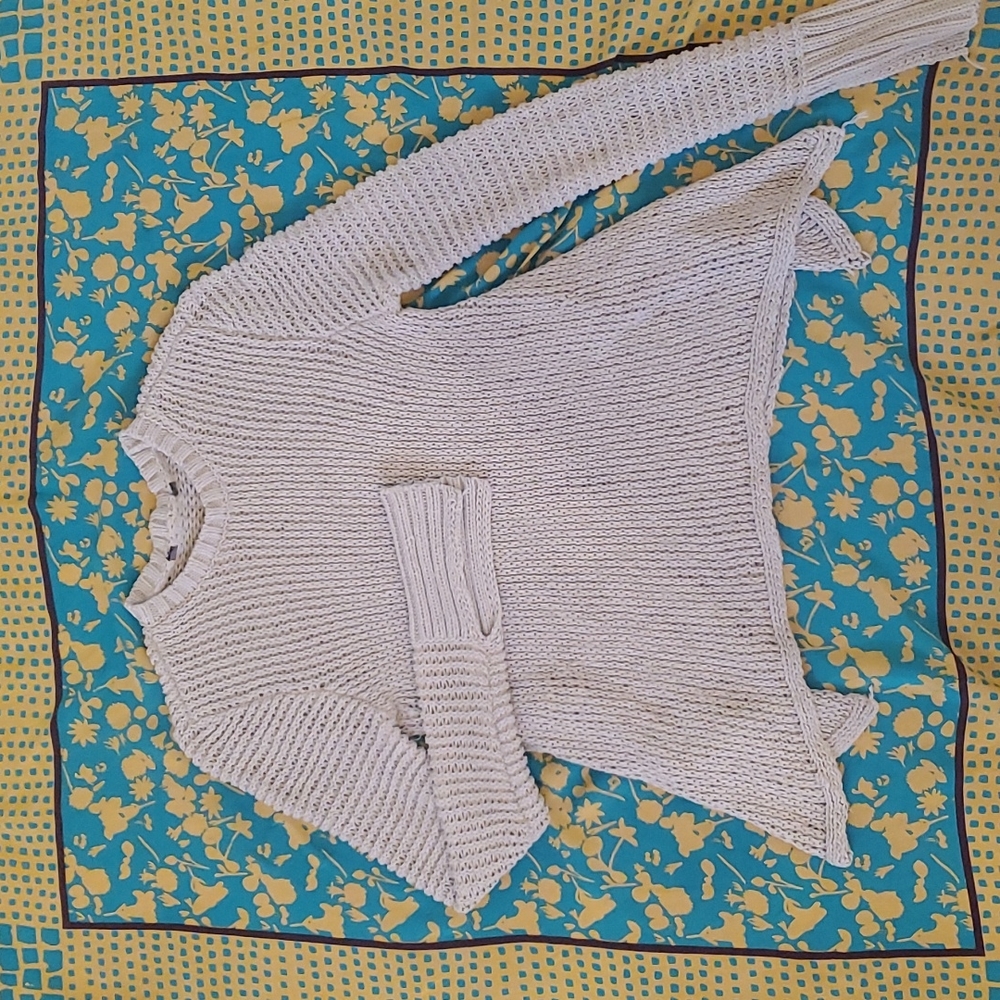 BCBG knit sweater